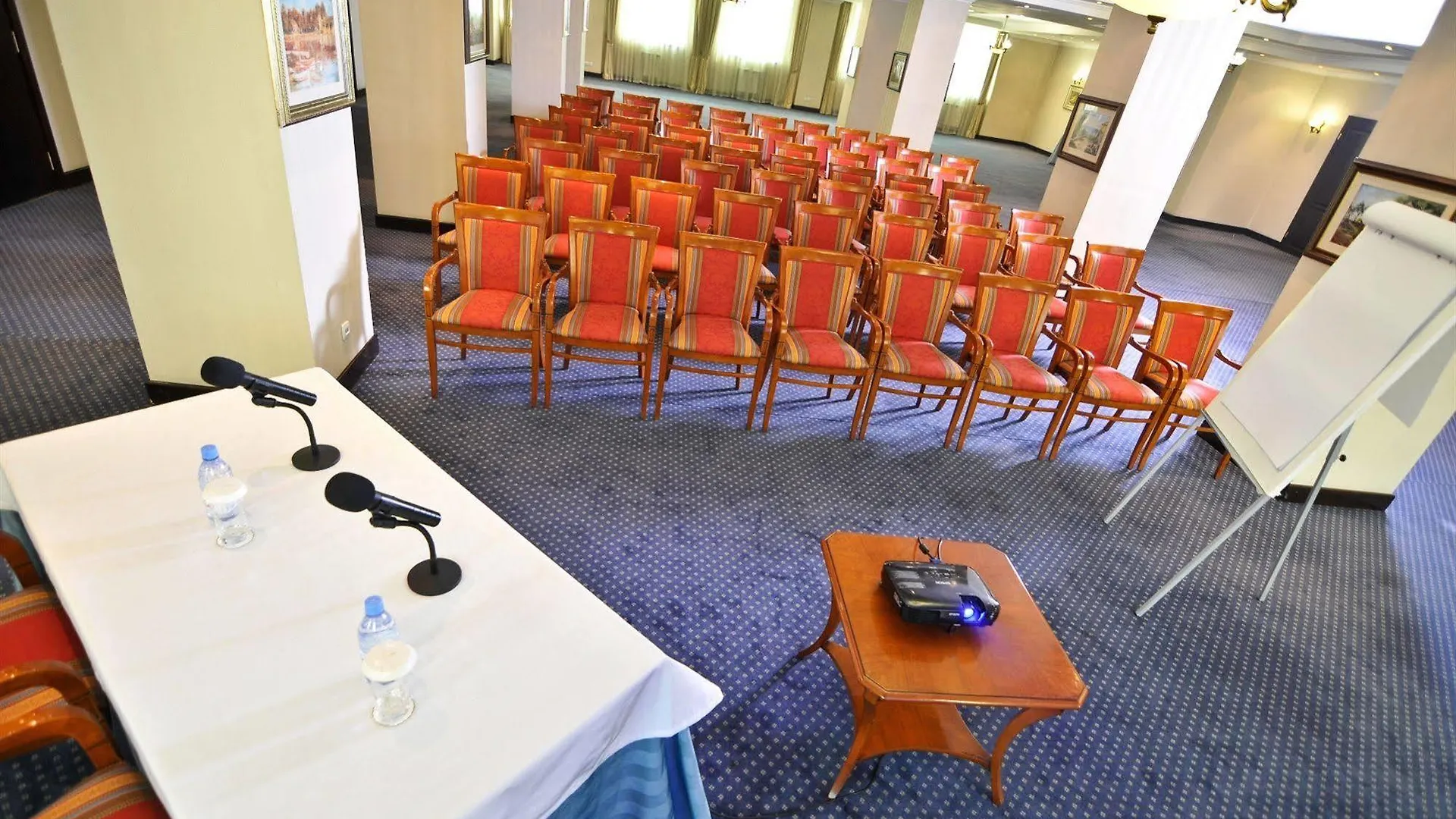 Grand Tien Shan Hotel Almati