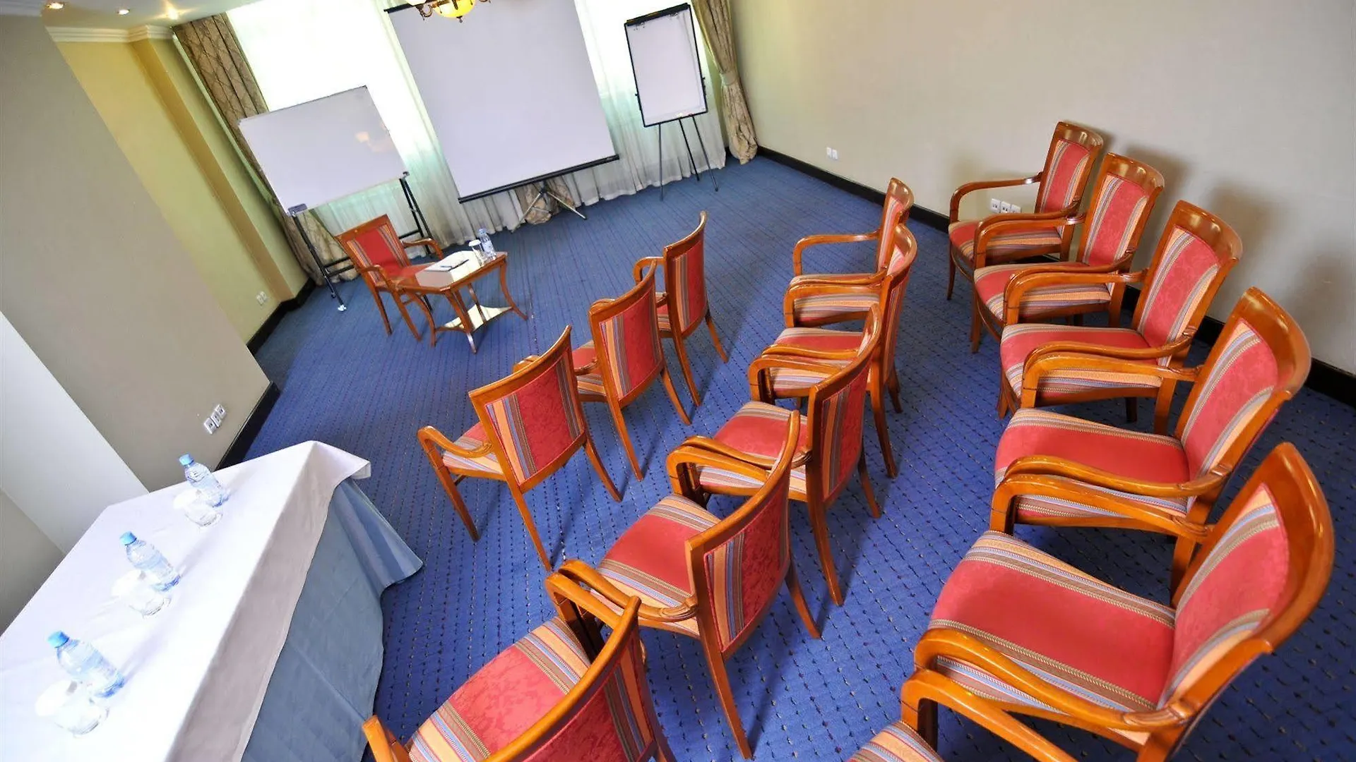 Grand Tien Shan Hotel Almati