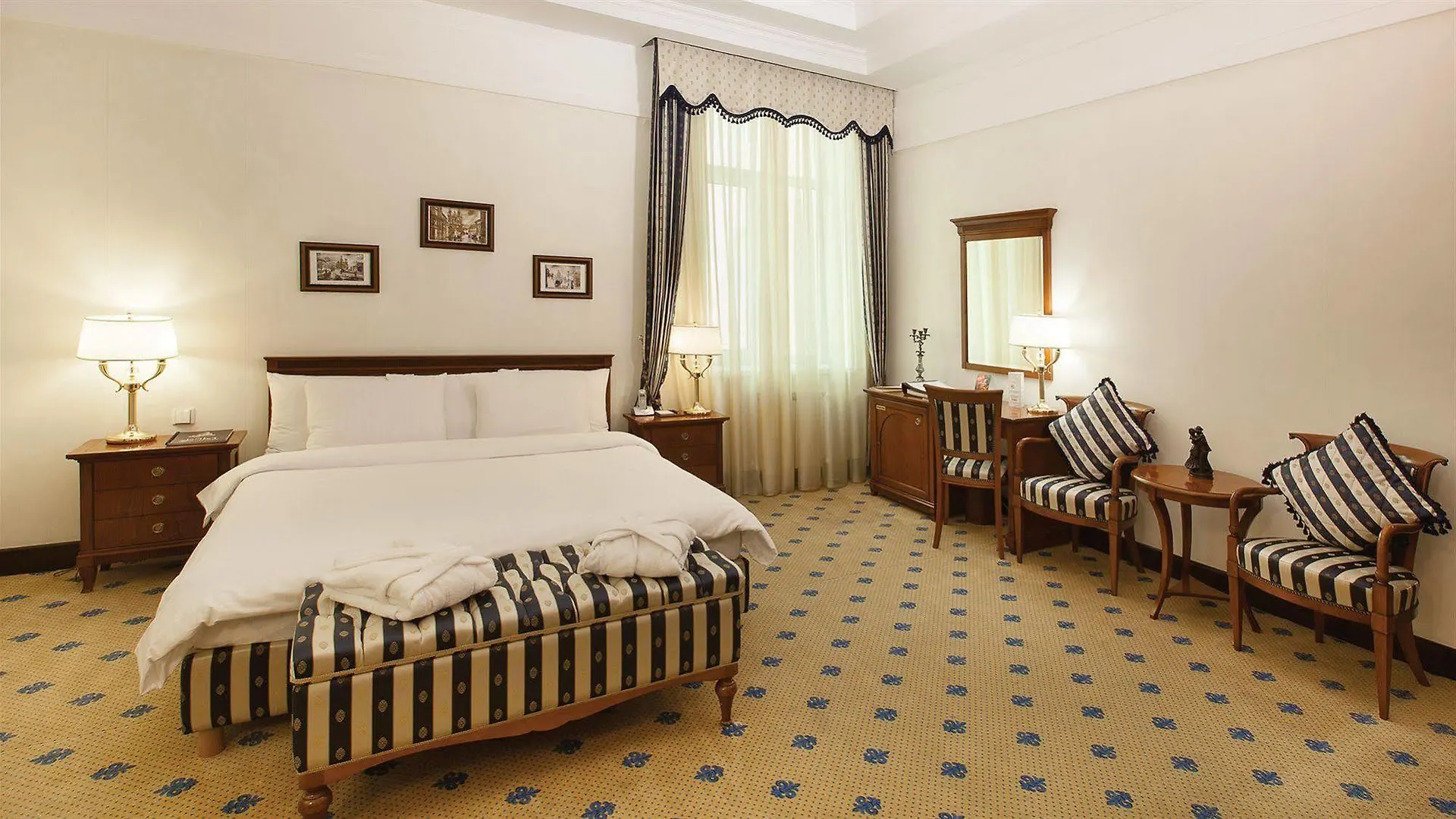 Grand Tien Shan Hotel Almati